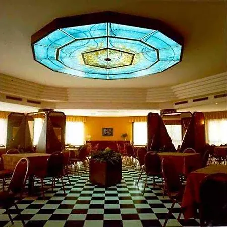 Ambasciatori 3*